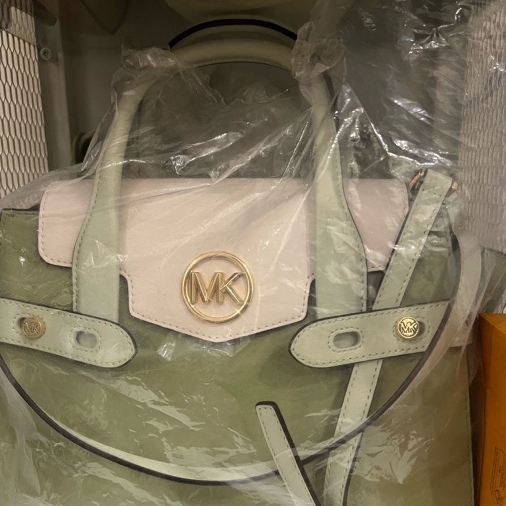 Michael Kors Green and Cream Women's Bag